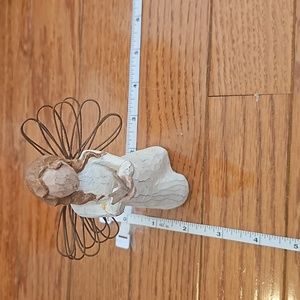 "Angel of freedom" willow tree angel